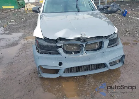 2009 BMW 328I xDrive z USA, uszkodzony, nr VIN WBAPK53519A645435